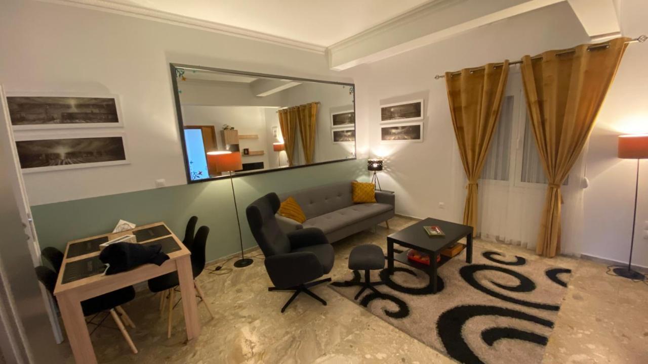Patras Golden Suite Εξωτερικό φωτογραφία